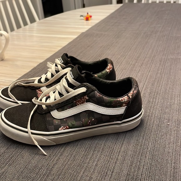 Rose print Vans - Picture 3 of 7